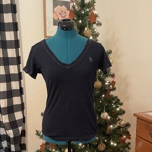 Abercrombie & Fitch Women's Black V-Neck Tee XS